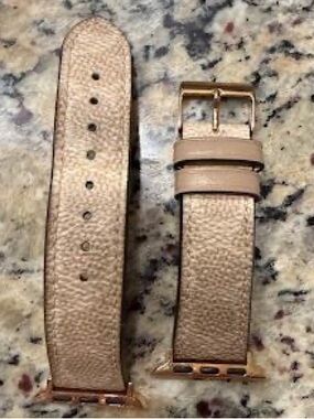 COACH Signature Canvas Apple Watch Band - 38/40mm Sand/Rose Gold.